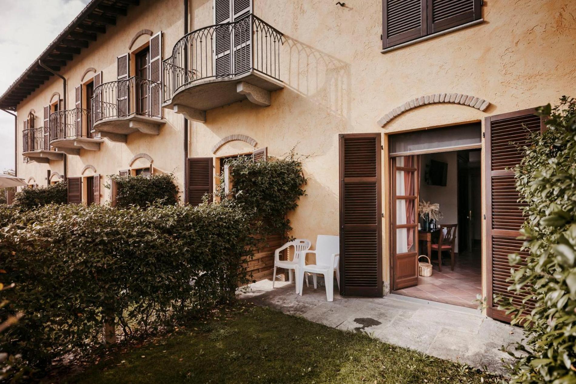 Agriturismo Tenuta La Romana Nizza Monferrato Room photo